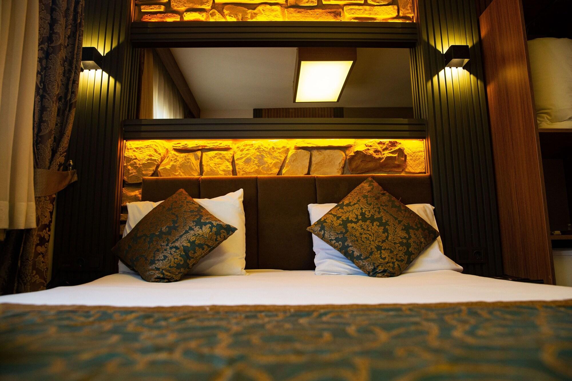 Emirtimes Hotel Kadikoey Estambul Exterior foto